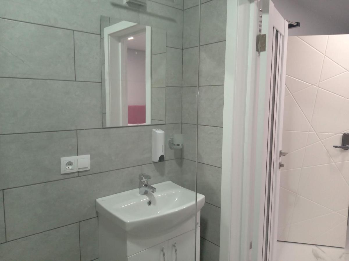 39 Apart Hotel Lviv Exterior foto